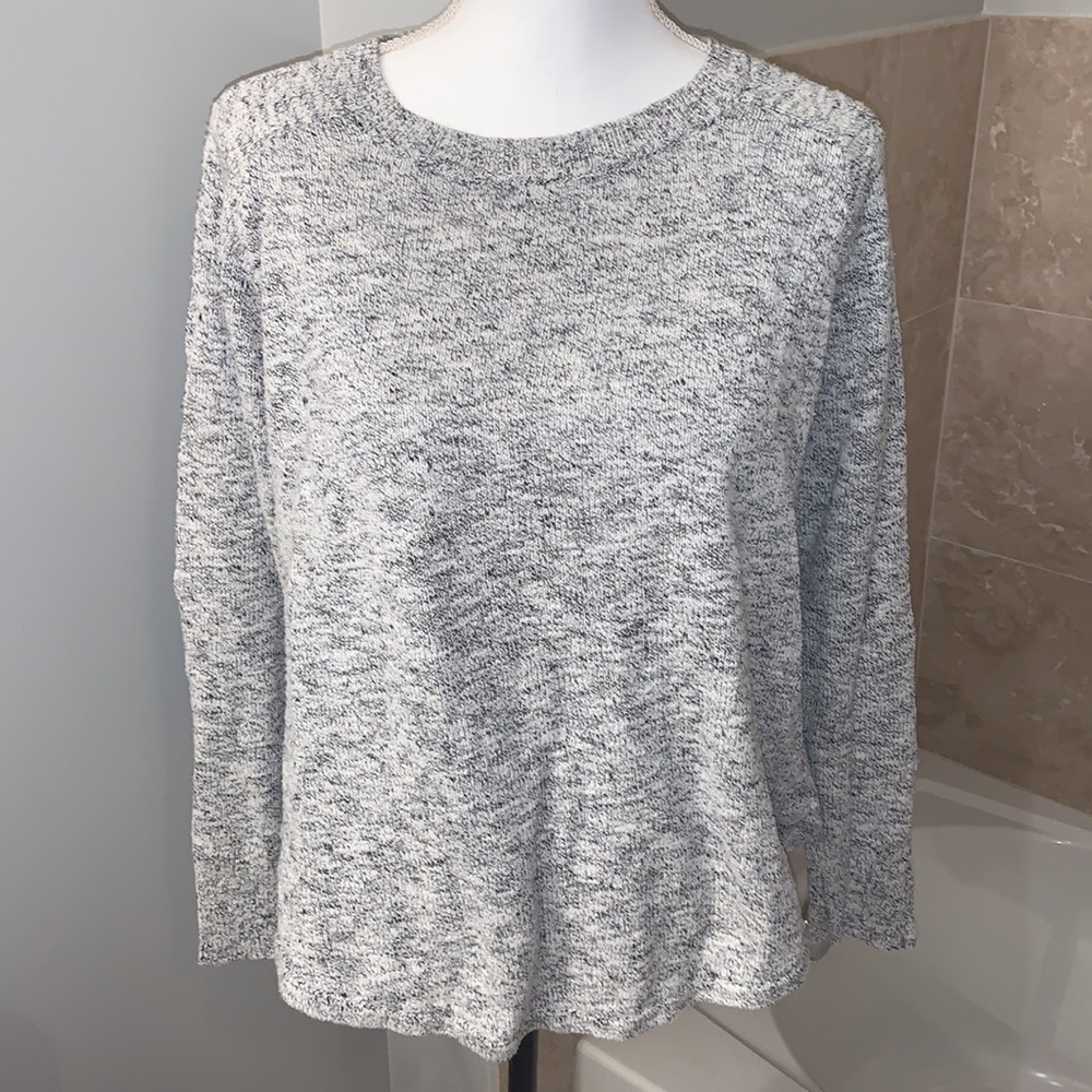 Madewell Button Back Sweater - Picture 5 of 12